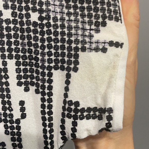 TIBI White With Black Sequins Pull Over Silk Dress - Picture 12 of 16